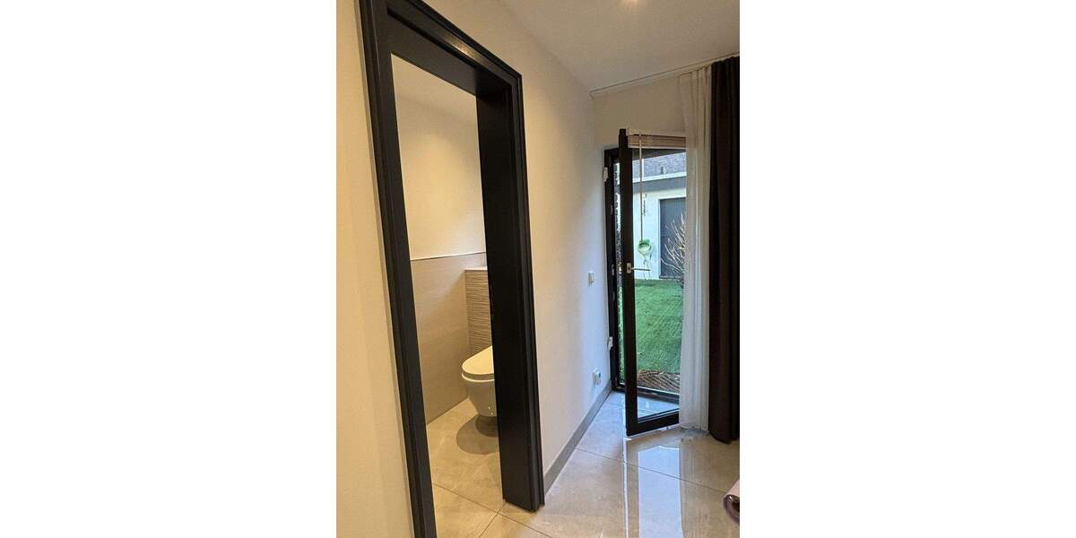 Reihenmittelhaus Krefeld Hüls - 4 Zimmer, 136 m&sup2;, 486.000&euro; | Angebot:25142664