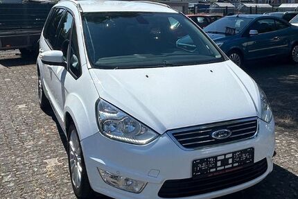 Ford Galaxy 208.000 km 7.500 &euro; Mönchengladbach 41063
