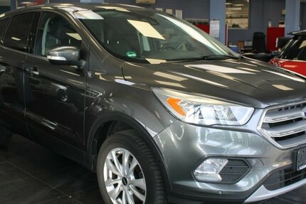 Ford Kuga 1.5 EcoBoost 2x4 Titanium 75.640 km 10.780 &euro; Euskirchen 53881
