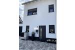 Reihenendhaus Höchst - 4 Zimmer, 140 m&sup2;, 1.600&euro; | Angebot:26825739