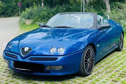 Alfa Romeo Spider 196.000 km 10.790 &euro; Bobenheim Roxheim 67240