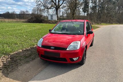 Ford Fiesta 240.000 km 1.050 &euro; Neustadt 93333