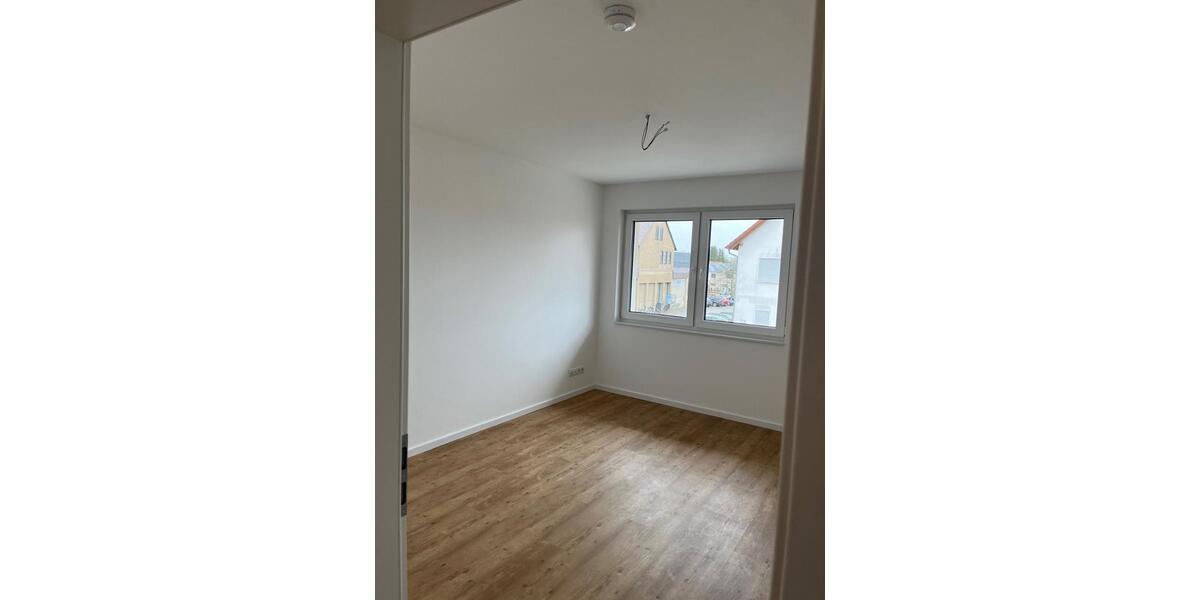 Etagenwohnung Herxheim bei Landau/Pfalz Pfalz - 3 Zimmer, 85 m&sup2;, 1.200&euro; | Angebot:24317735