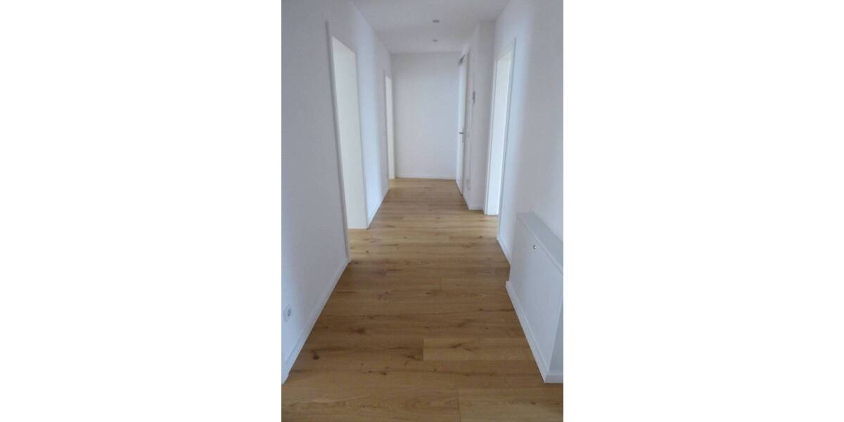 Zimmer Chemnitz Sonnenberg - 4 Zimmer, 93 m&sup2;, 700&euro; | Angebot:25985931