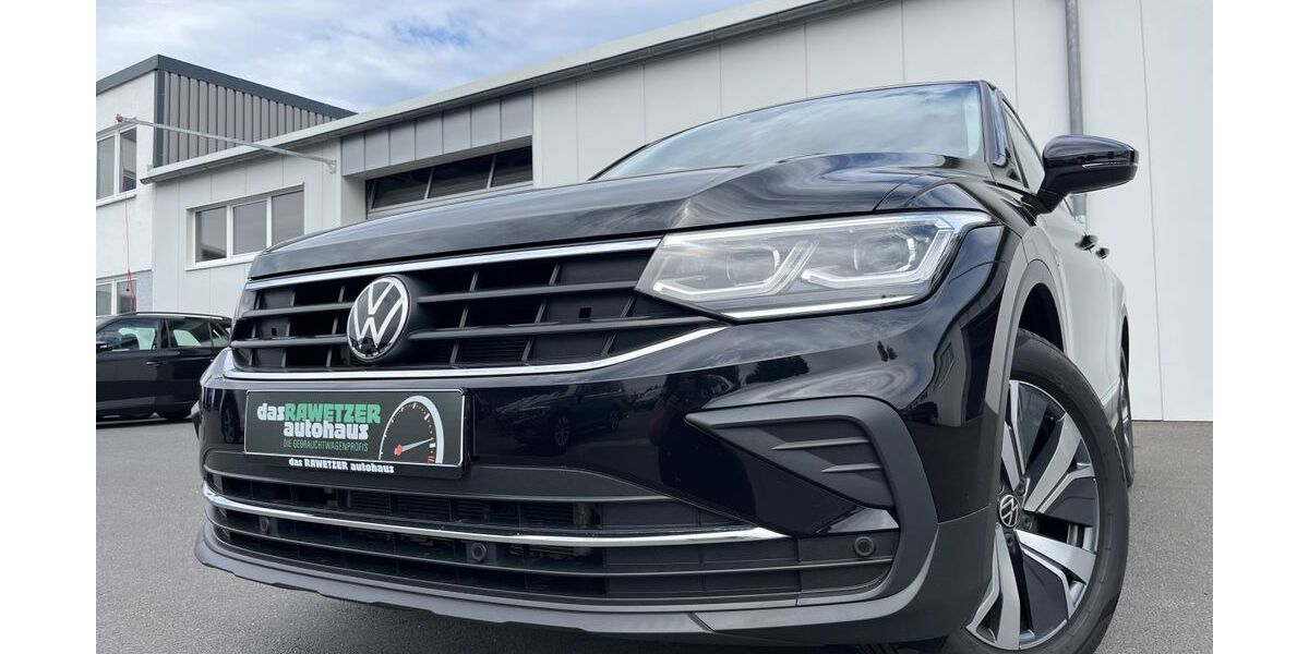 VW Tiguan 49.375 km 24.860 &euro; Marktredwitz 95615