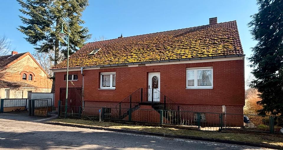 Einfamilienhaus Casekow - 4 Zimmer, 105 m&sup2;, 100.000&euro; | Angebot:25450498