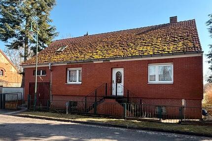 Haus Casekow - 4 Zimmer, 105 m&sup2;, 100.000&euro; | Angebot:25450498