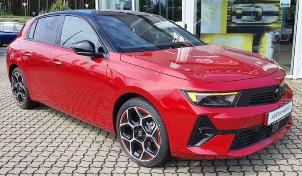 Opel Astra 25.322 km 21.600 &euro; Senftenberg / OT Brieske 01968