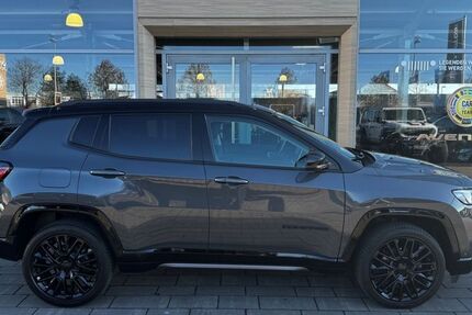 Jeep Compass 31.450 km 29.790 &euro; Aschaffenburg 63741