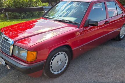Mercedes-Benz 190 223.400 km 5.990 &euro; SEHMATAL-SEHMA 09465