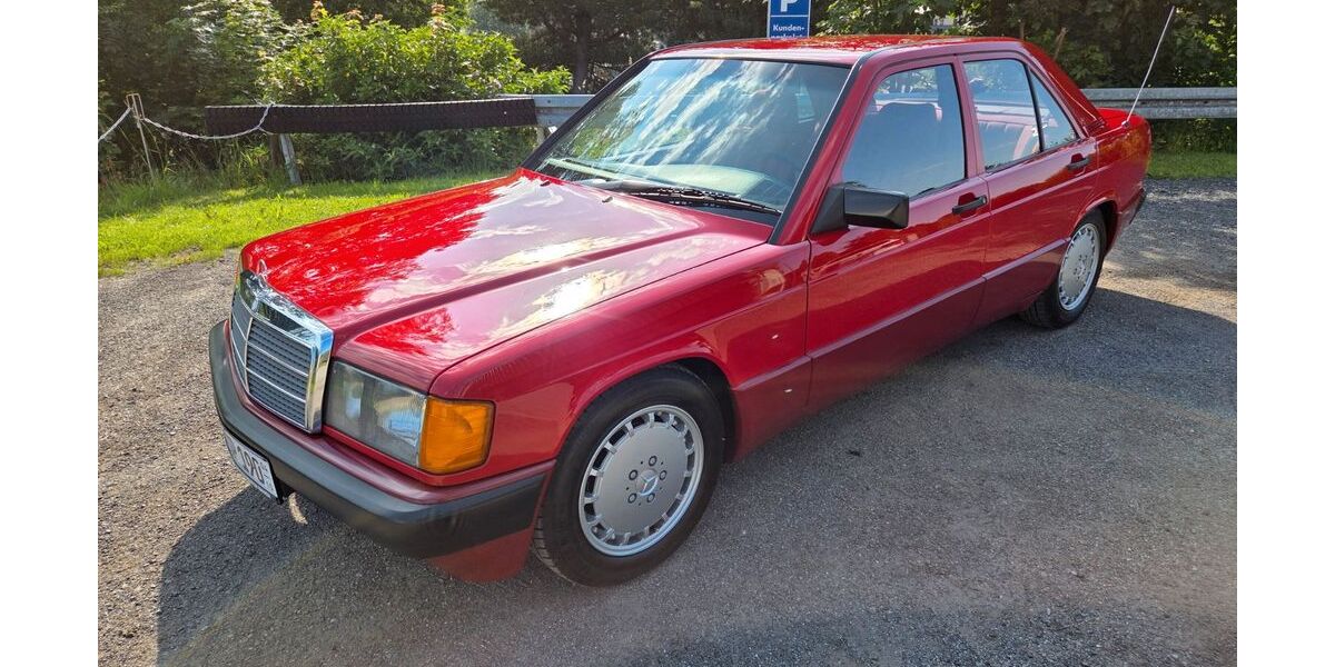 Mercedes-Benz 190 223.400 km 5.990 &euro; SEHMATAL-SEHMA 09465
