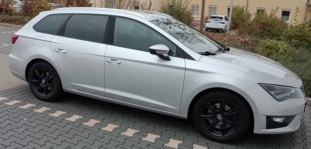Seat Leon 101.000 km 13.300 &euro; Hofheim am Taunus 65719
