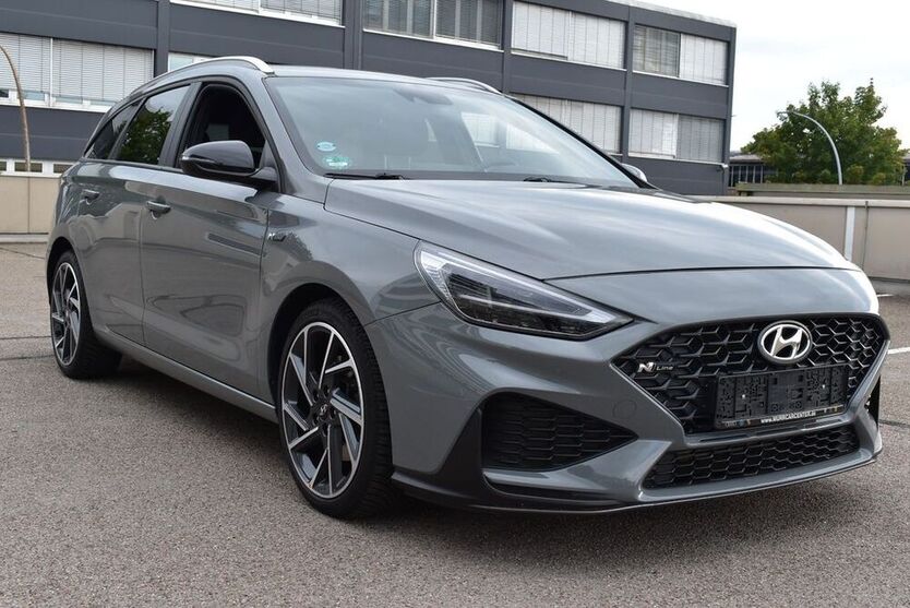 i30