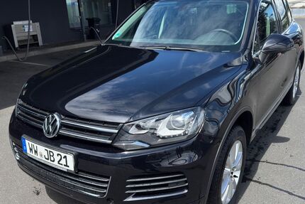 VW Touareg 183.000 km 20.000 &euro; Gackenbach 56412