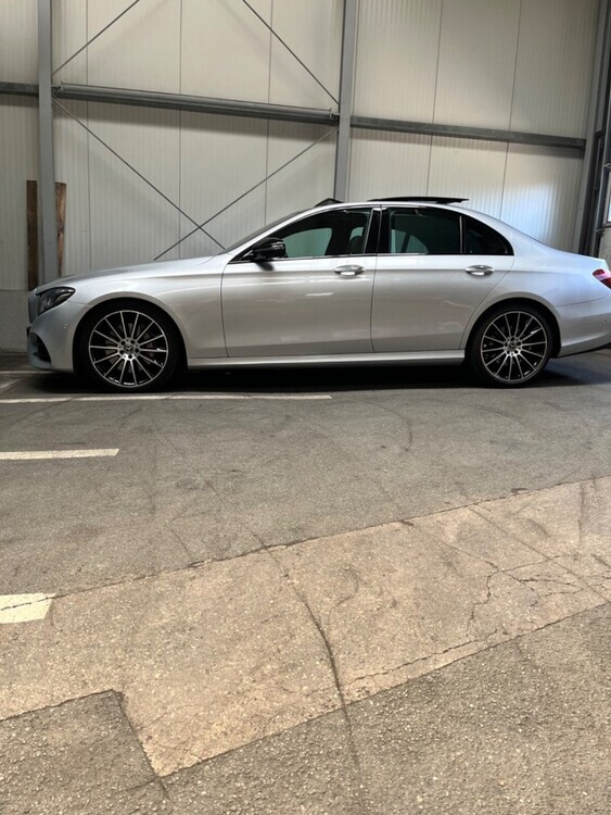 E 400 D