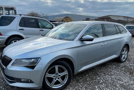 Skoda Superb 210.000 km 10.900 &euro; Nürnberg 90427