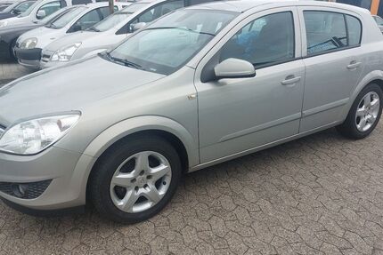 Opel Astra 139.000 km 4.450 &euro; Eggenstein-Leopoldshafen 76344