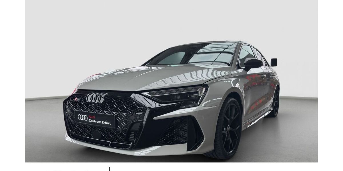 Audi RS3 2.500 km 78.970 &euro; Erfurt 99099