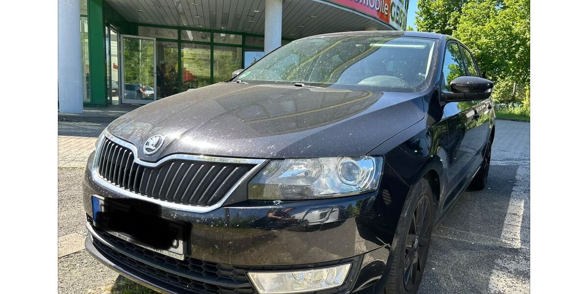 Skoda Rapid 185.000 km 6.990 &euro; Leipzig 04347