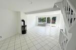 Wulfsdorf - renoviertes, kleines Reihenhaus mit Garten, Terrasse und Garage in Ostsee Nähe für max. 3 Personen!