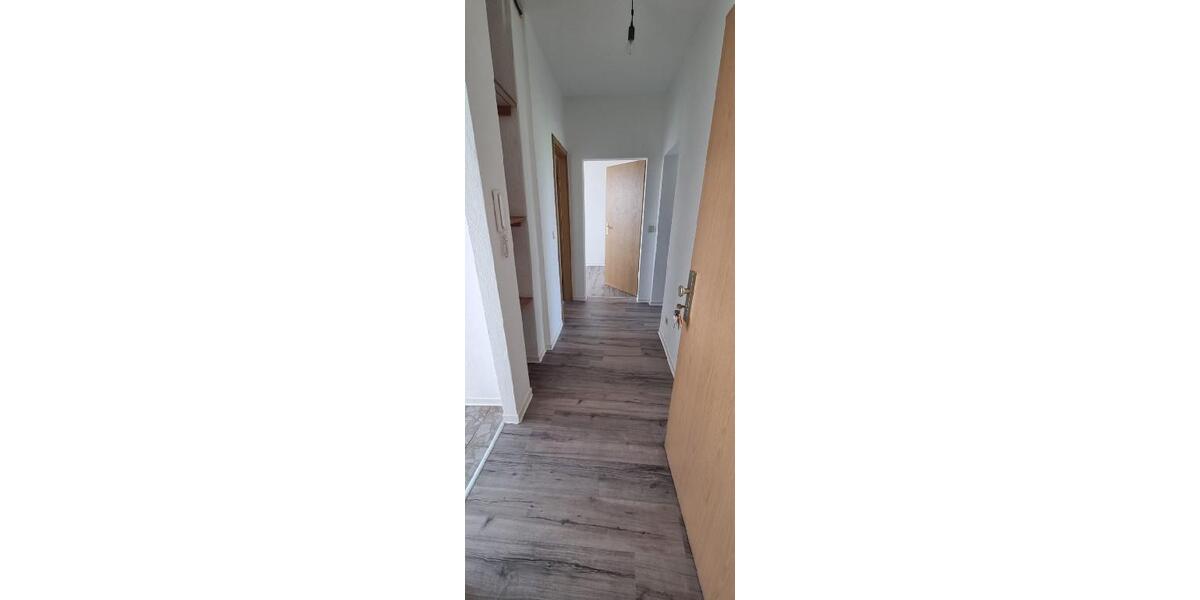 Etagenwohnung Seegebiet Mansfelder Land - 3 Zimmer, 59 m&sup2;, 350&euro; | Angebot:25417981