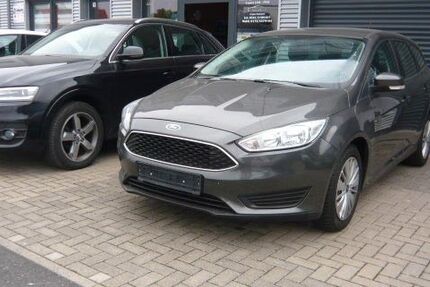 Ford Focus 63.000 km 9.499 &euro; Kassel 34123