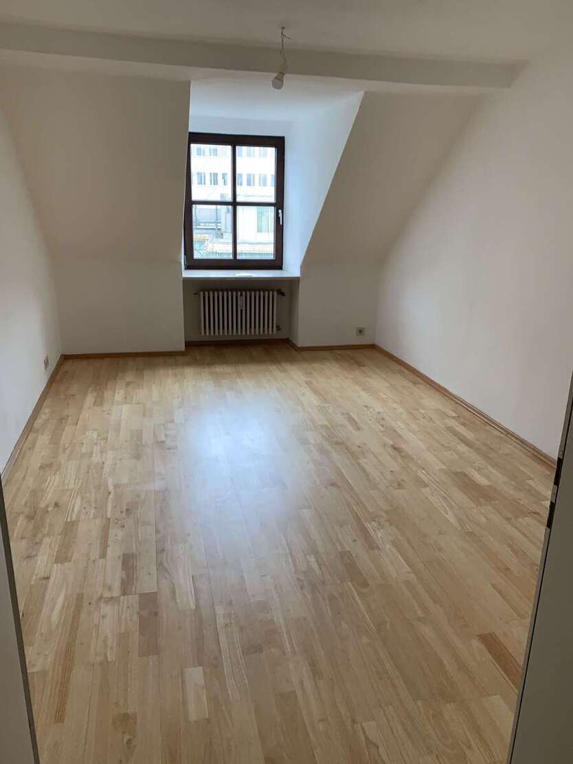 Wohnung zum Mieten in München 1.290 € 62.13 m² 2 zimmer