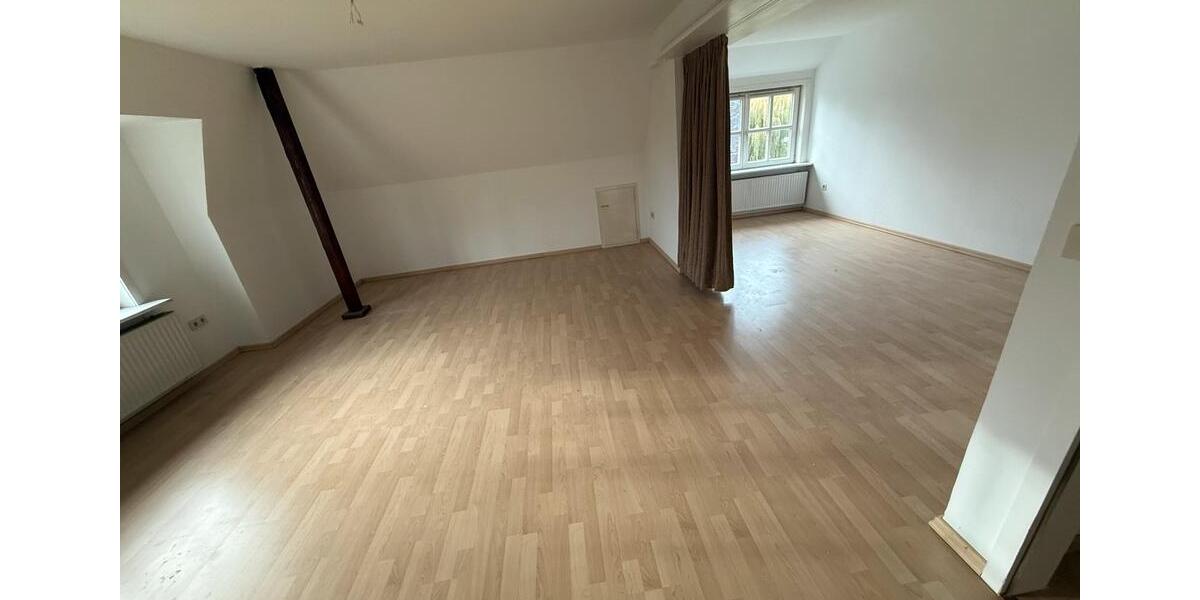 Etagenwohnung Winsen (Luhe) - 3 Zimmer, 100 m&sup2;, 1.300&euro; | Angebot:26648701