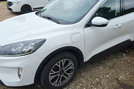 Ford Kuga 125.803 km 13.390 &euro; Chemnitz 09114
