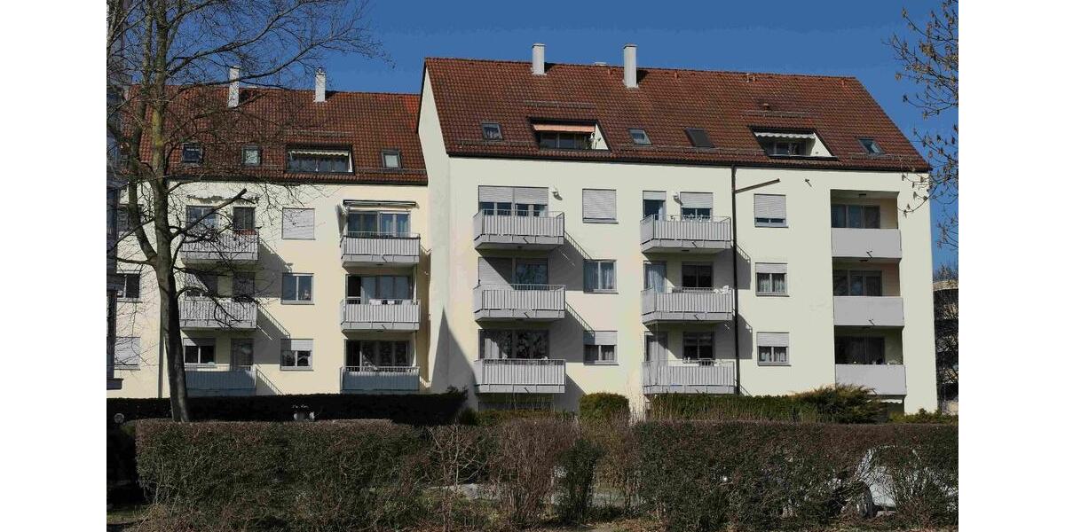 Dachgeschoßwohnung Stadtbergen - 3 Zimmer, 78 m&sup2;, 379.000&euro; | Angebot:25639686