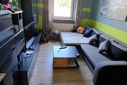 2 Wohnungen mit gesamt 6 Zimmern- 1 Mietvertrag zimmer