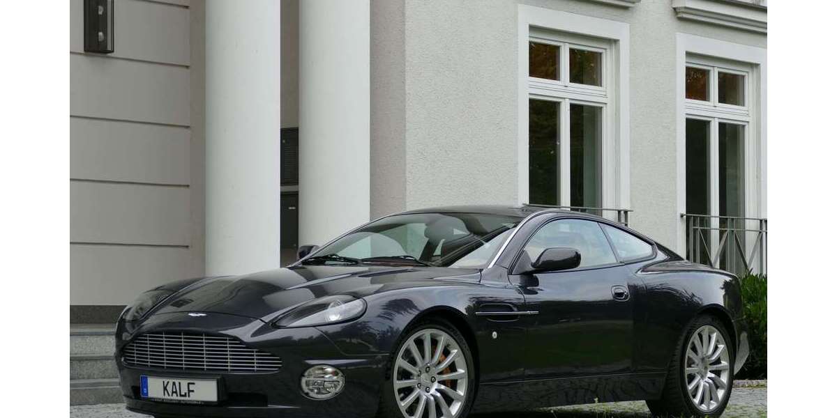 Aston Martin Vanquish 27.640 km 119.800 € Grünwald 82031