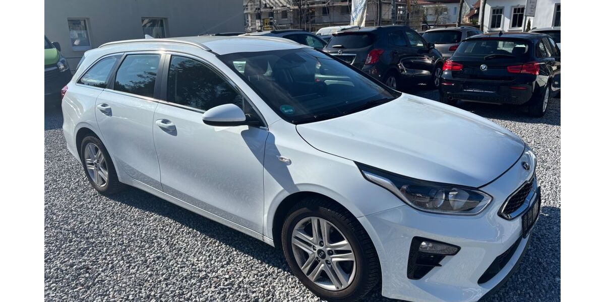 Kia ceed Sportswagon 87.629 km 16.490 &euro; Paderborn 33104