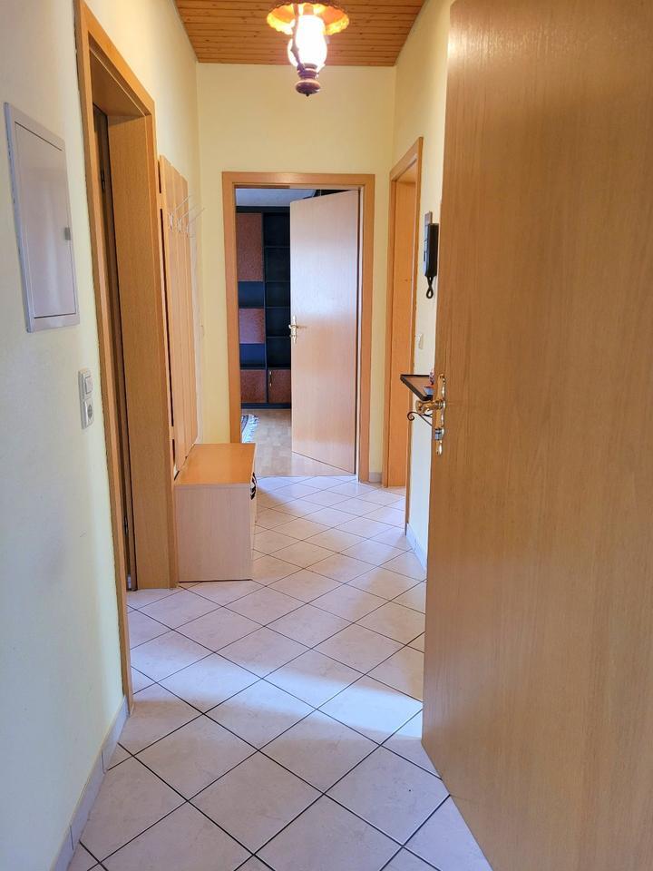 3-Zimmer möbliertes Wohnungen mit Einbauküche Zentrum Altensteig zimmer