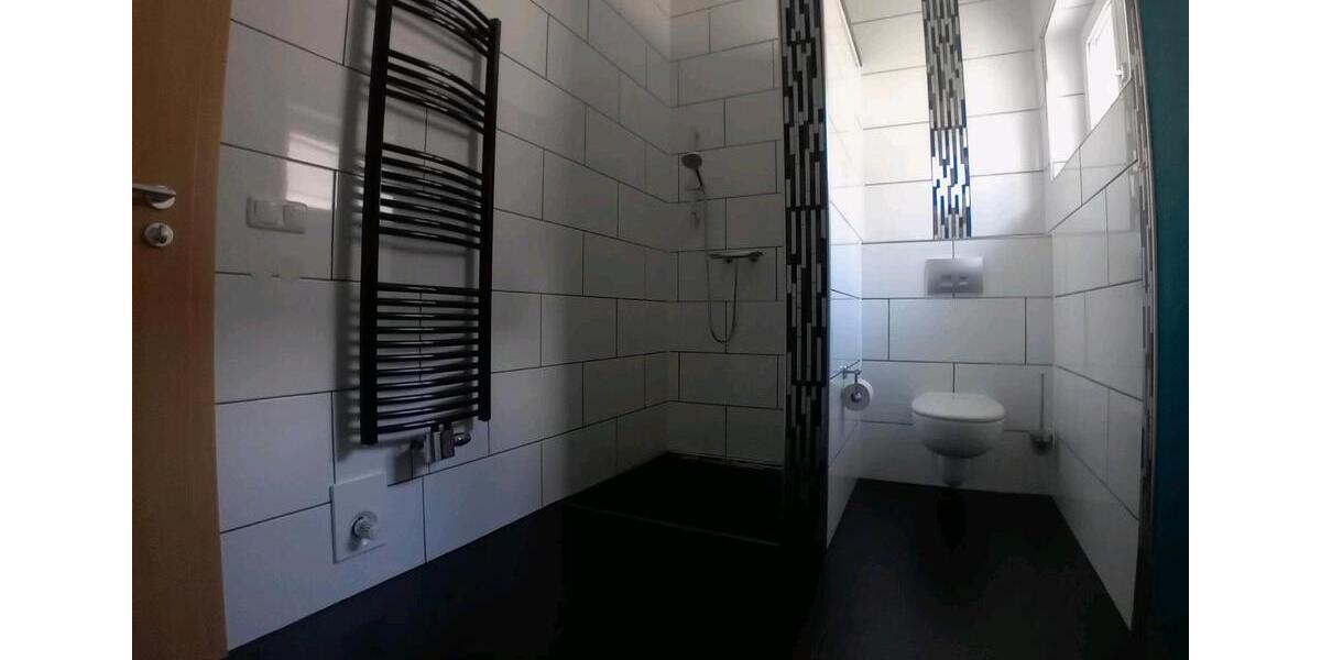 Erdgeschoßwohnung Stulln - 6 Zimmer, 138 m&sup2;, 299.000&euro; | Angebot:23736068
