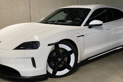 Porsche Taycan 20.490 km 97.900 &euro; Plattling 94447