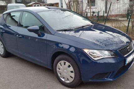 Seat Leon 75.000 km 10.400 € Traunreut 83301