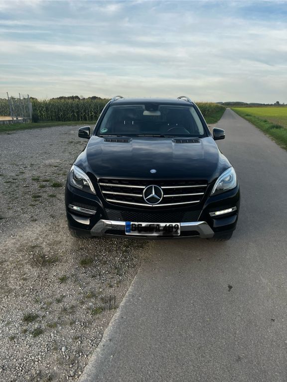 Mercedes-Benz ML 350 133.000 km 26.300 € Erolzheim 88453