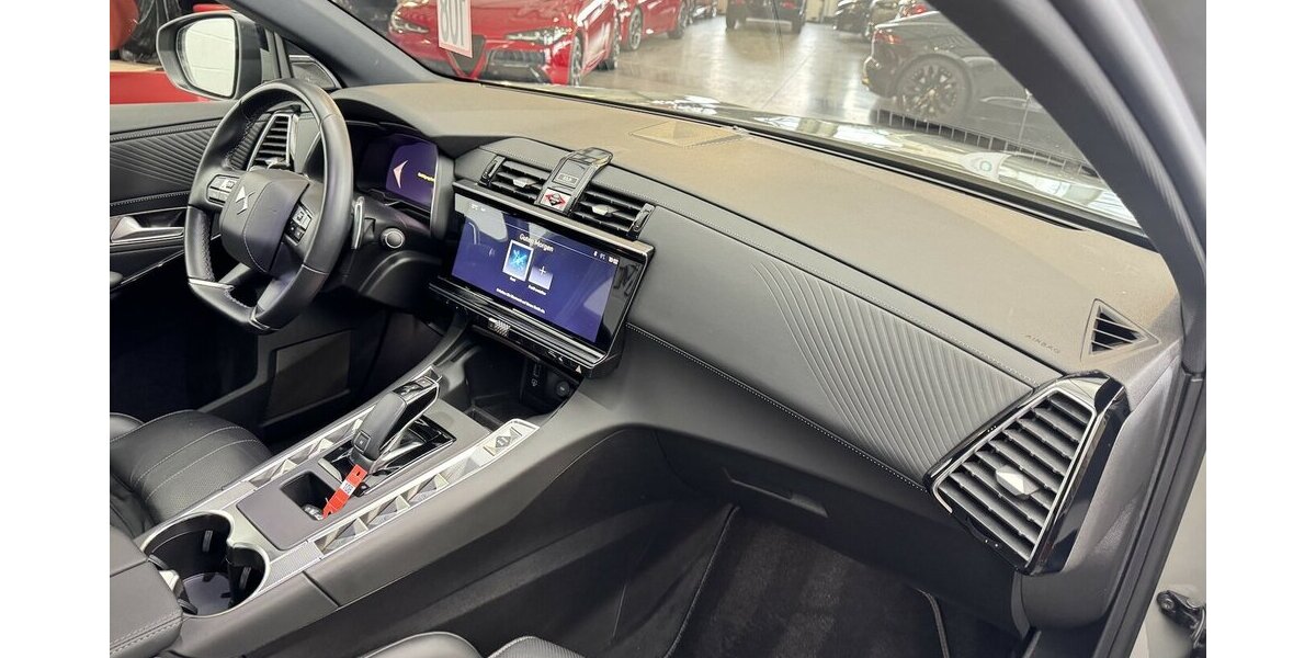 DS Automobiles DS7 Blue HDI 130 Étoile Nachtsicht Panodach 34.700 km 29.870 &euro; Lich 35423