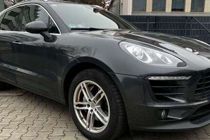 Porsche Macan 168.963 km 29.900 &euro; Frankfurt am Main 60388