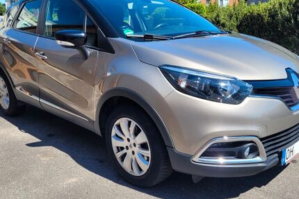 Renault Captur 106.023 km 8.700 &euro; Stockelsdorf 23617