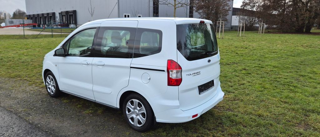 Ford Tourneo Courier 148.000 km 8.200 &euro; Kassel 34134
