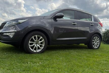 Kia Sportage 146.500 km 10.700 &euro; Petershagen 32469