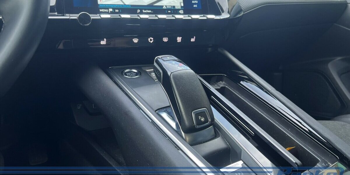 Peugeot 508 Hybrid 225 EAT8 Allure*TotW*Kamera*ACC*LED* 125.000 km 16.990 &euro; Berlin 13187