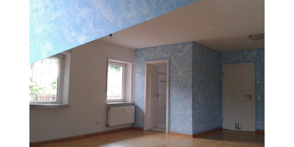 Dachgeschoßwohnung Kröv - 1 Zimmer, 35 m&sup2;, 470&euro; | Angebot:26381934