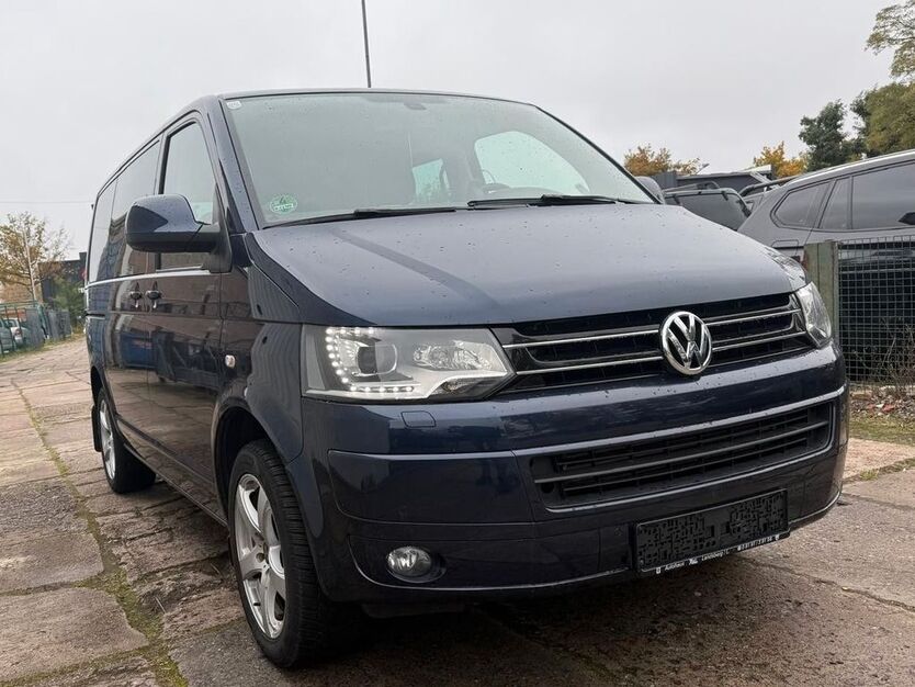 VW T5 Transporter 159.438 km 18.900 € Berlin 13581