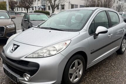 Peugeot 207 31.000 km 3.990 &euro; Heilbronn 74080