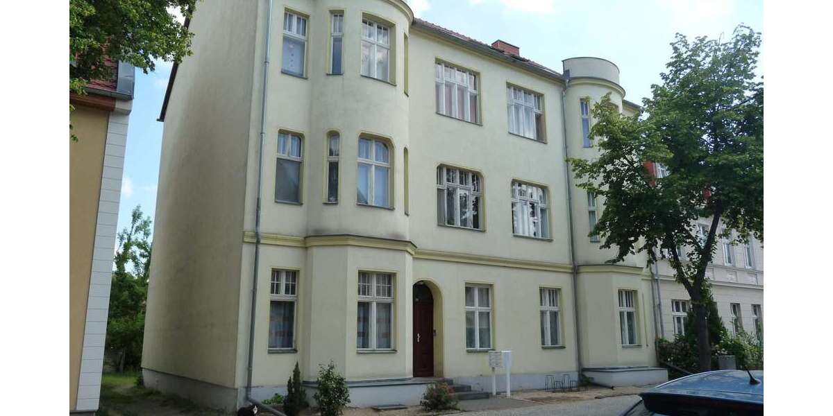 Etagenwohnung Eisenhüttenstadt - 2 Zimmer, 53 m&sup2;, 410&euro; | Angebot:26939274