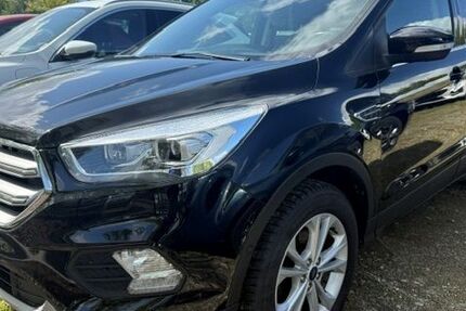 Ford Kuga 105.000 km 14.749 &euro; Dannenberg 29451