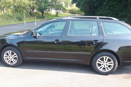 Skoda Octavia 145.845 km 5.100 &euro; Rotenburg an der Fulda 36199